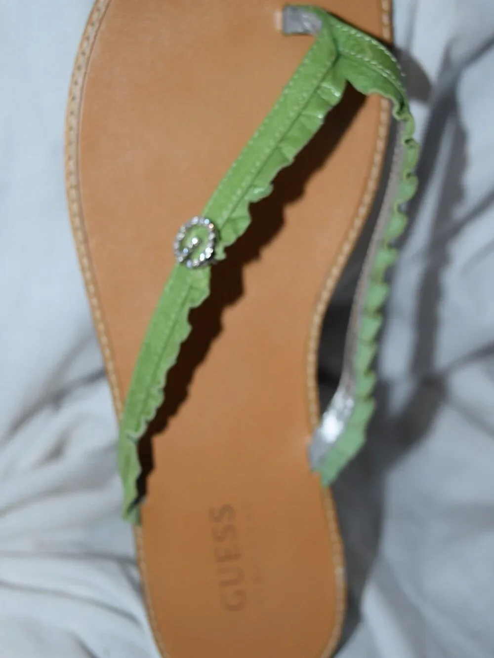 Guess by Marciano Flip Flop Sandals Women Size 8 1/2MGreen Ruffle Thong